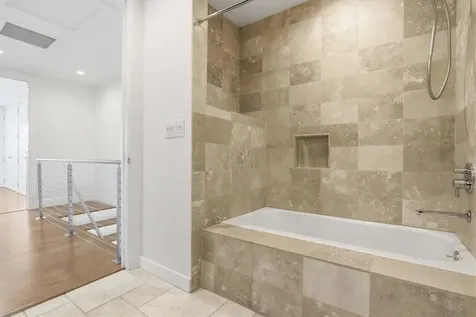 6537 Cape Hatteras Way NE St Petersburg FL 33702