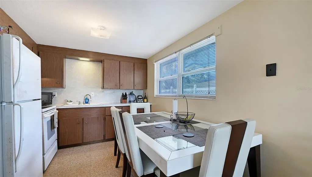1860 7th Street Sarasota FL 34236
