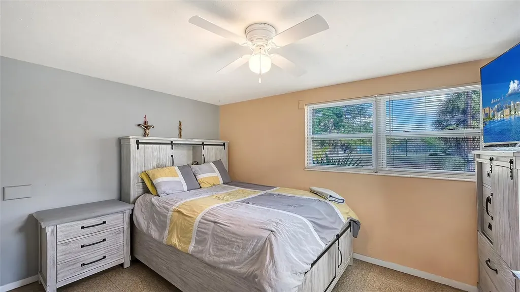 1860 7th Street Sarasota FL 34236
