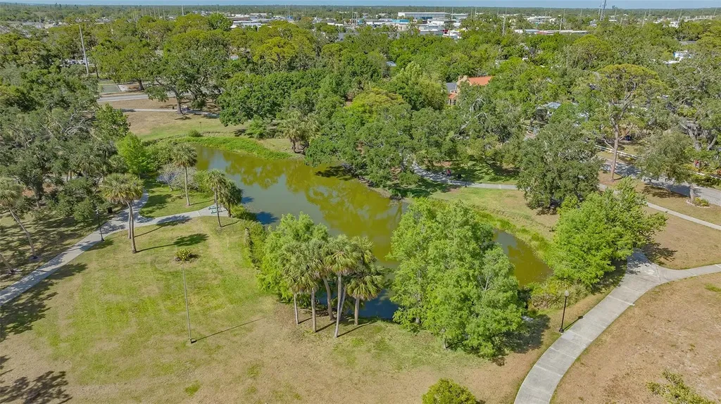 1860 7th Street Sarasota FL 34236