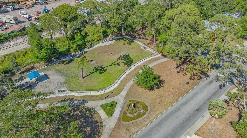 1860 7th Street Sarasota FL 34236