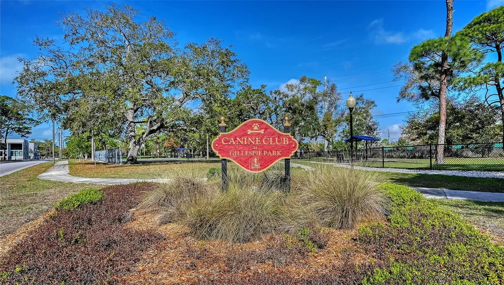 1860 7th Street Sarasota FL 34236