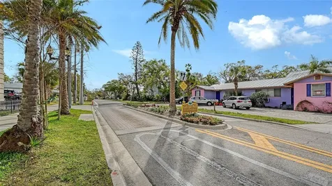 1860 7th Street Sarasota FL 34236
