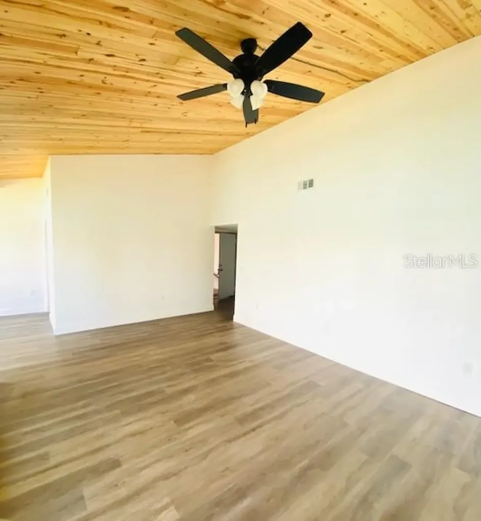 534 Plaza Seville Court Treasure Island FL 33706