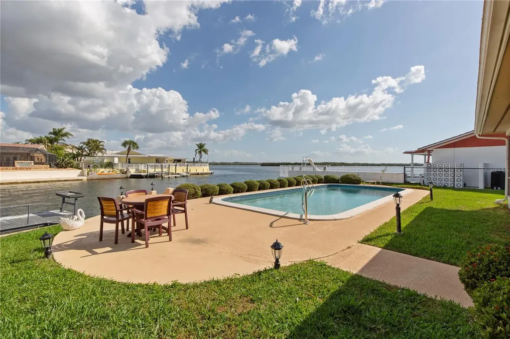 4964 South Shore Drive New Port Richey FL 34652