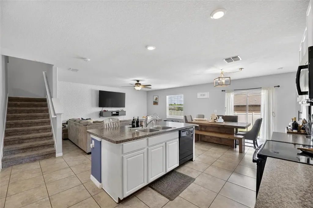 10022 Rose Petal Place Riverview FL 33578