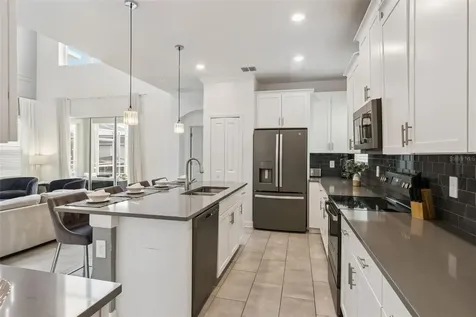 9095 Sommerset Hills Drive Davenport FL 33896