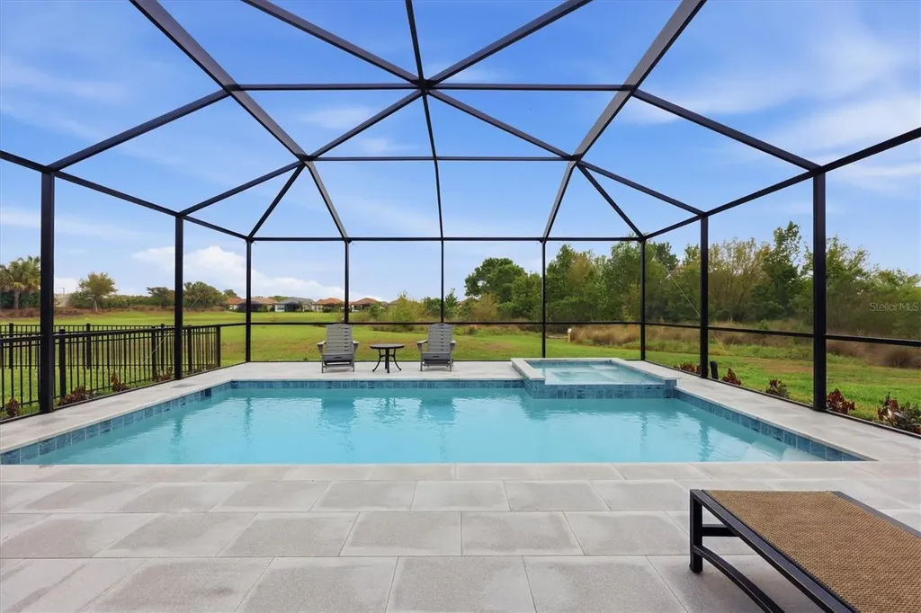 3015 Tolmino Court Bradenton FL 34211