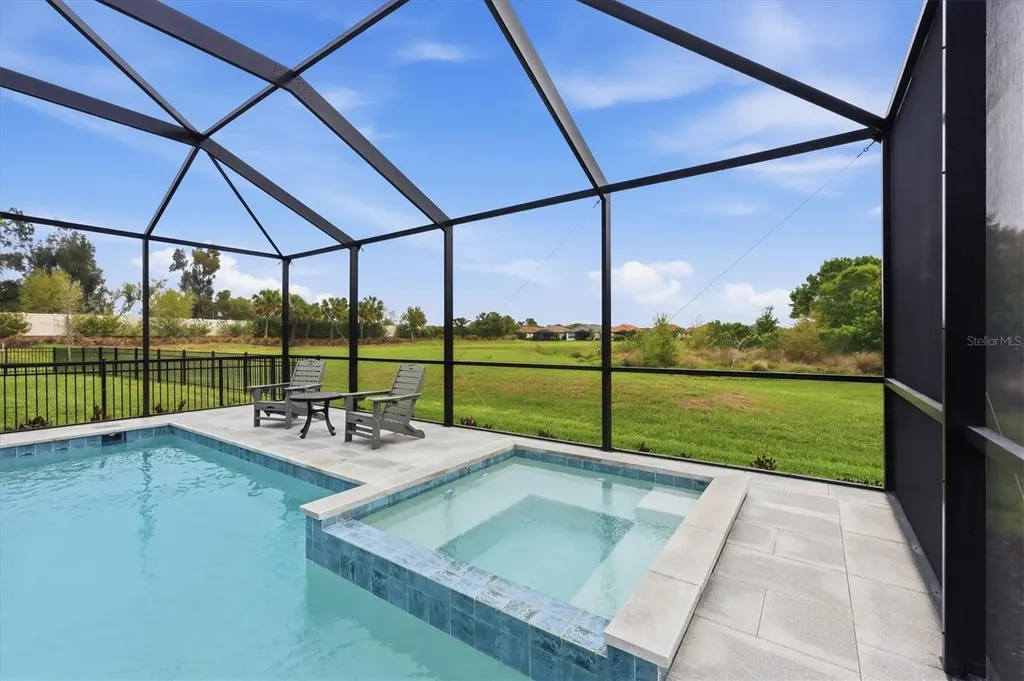 3015 Tolmino Court Bradenton FL 34211