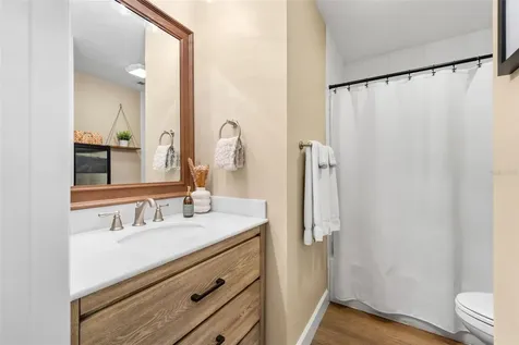 8410 SW 52nd Place Gainesville FL 32608