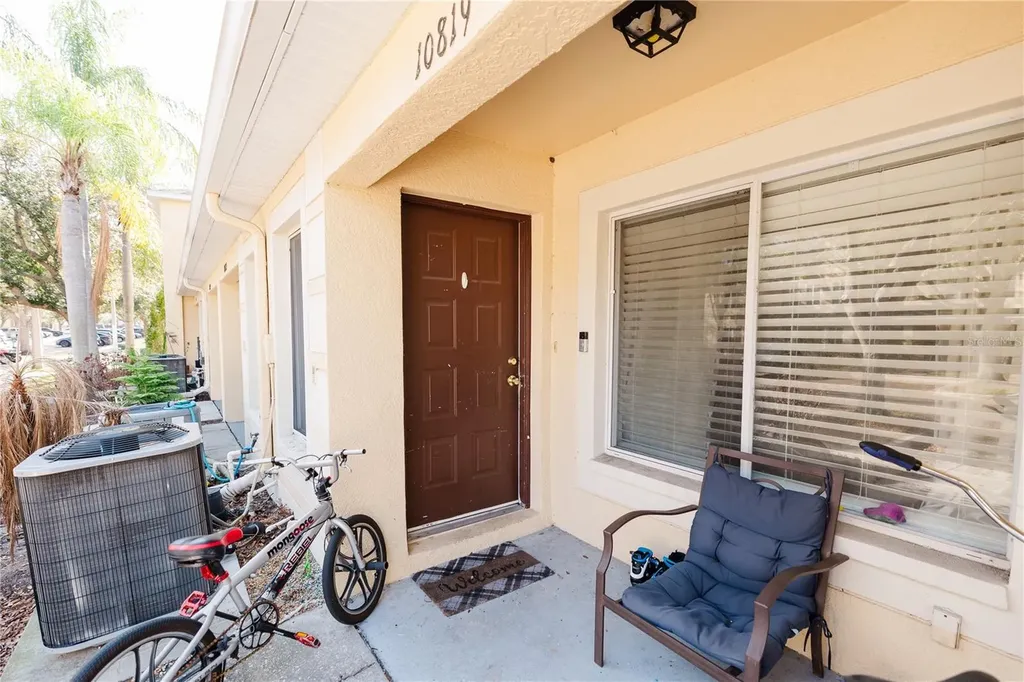 10819 Brickside Court Riverview FL 33579
