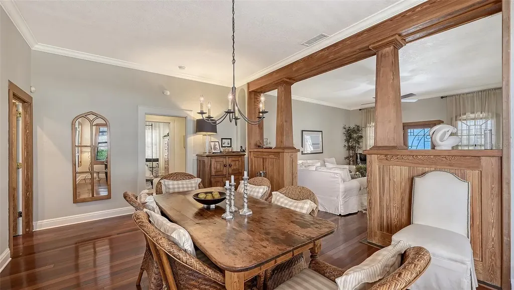 1563 4th Street Sarasota FL 34236