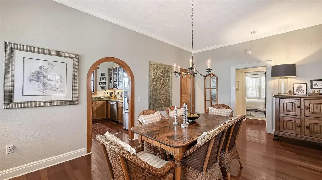 1563 4th Street Sarasota FL 34236