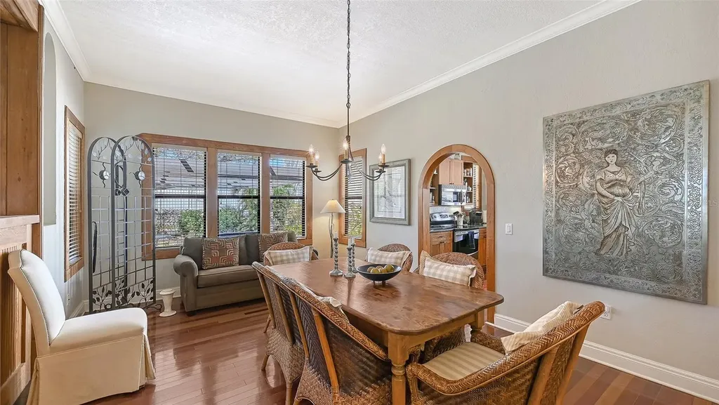 1563 4th Street Sarasota FL 34236