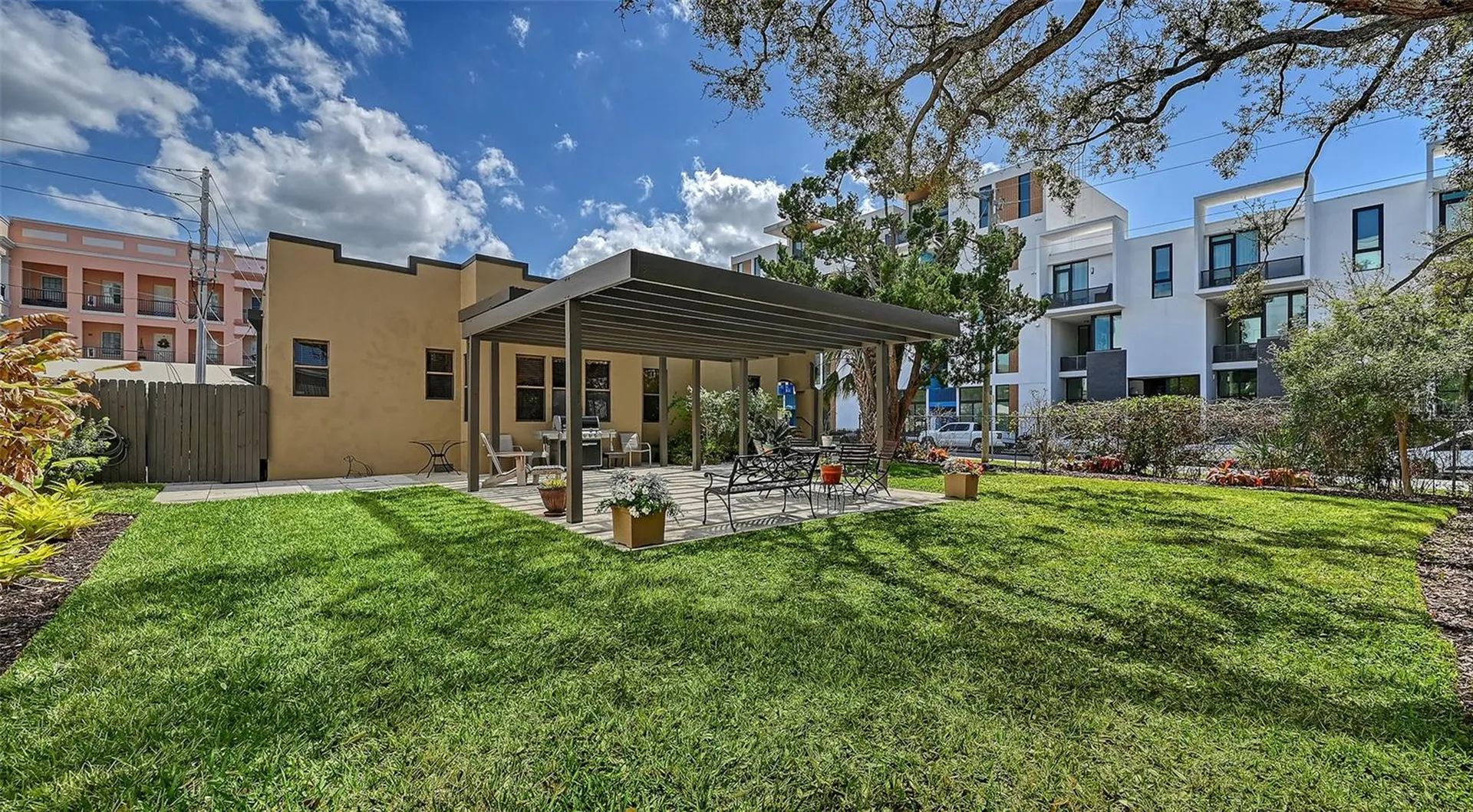 1563 4th Street Sarasota FL 34236