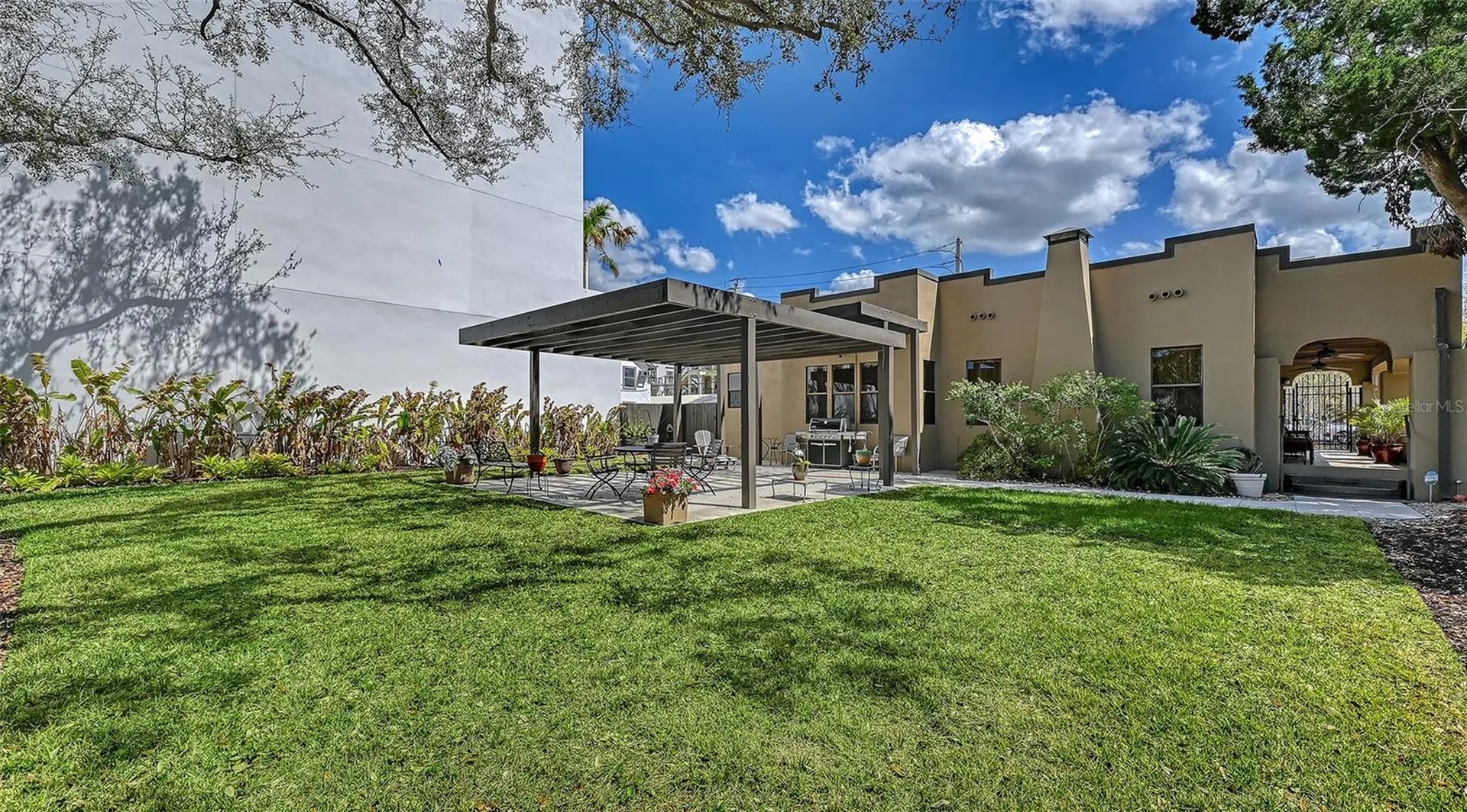 1563 4th Street Sarasota FL 34236