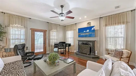 1563 4th Street Sarasota FL 34236