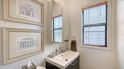 1563 4th Street Sarasota FL 34236