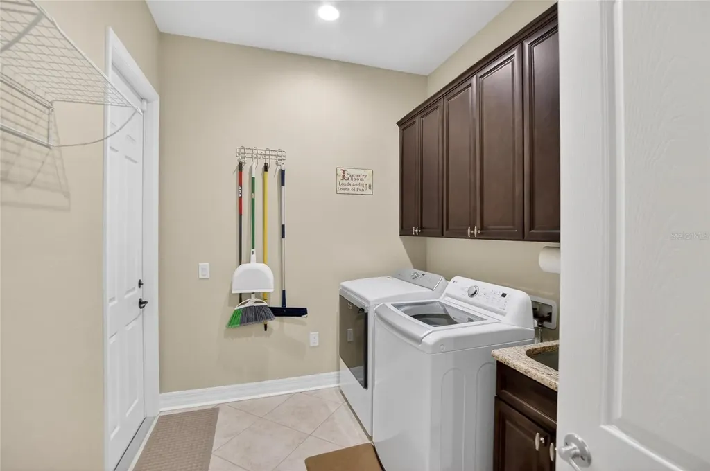 6870 Shimmering Drive Lakeland FL 33813