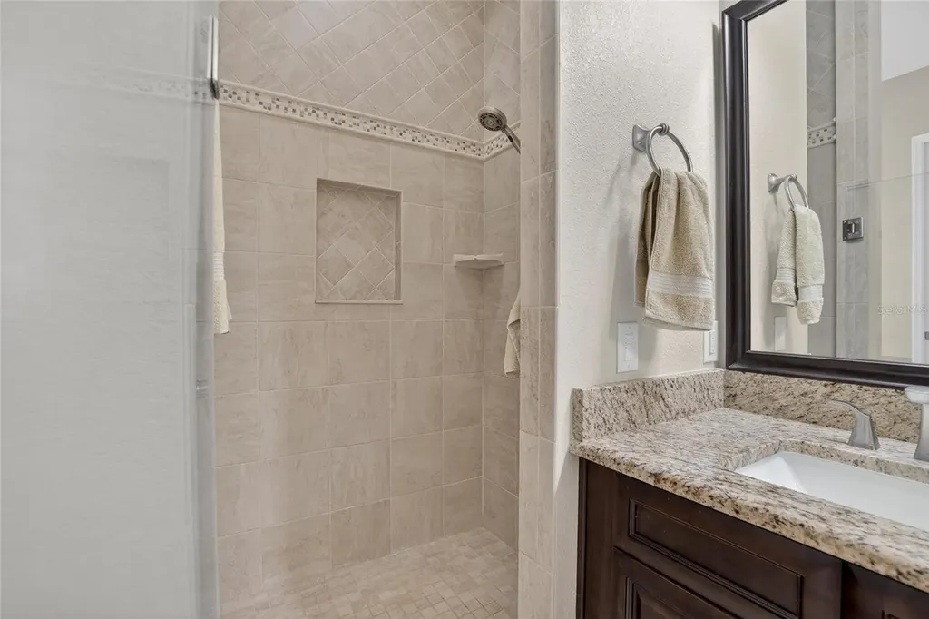 6870 Shimmering Drive Lakeland FL 33813