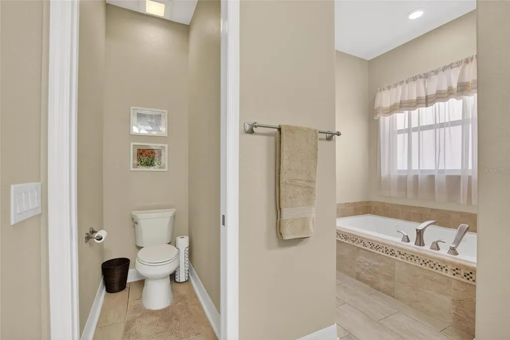 6870 Shimmering Drive Lakeland FL 33813