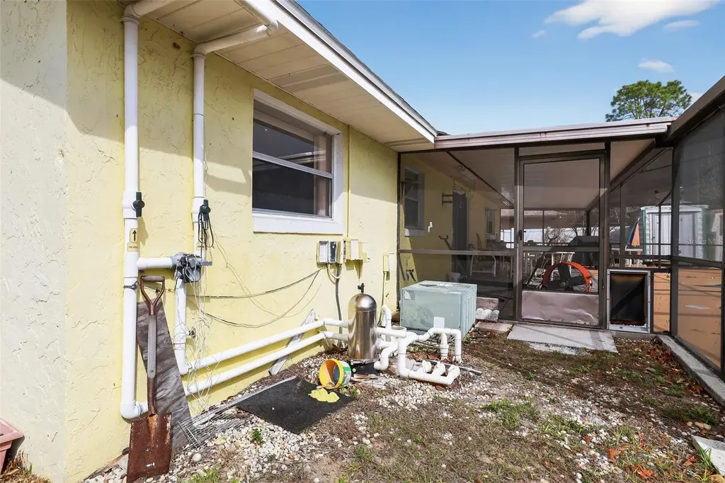 3101 Elderwood Place Seffner FL 33584