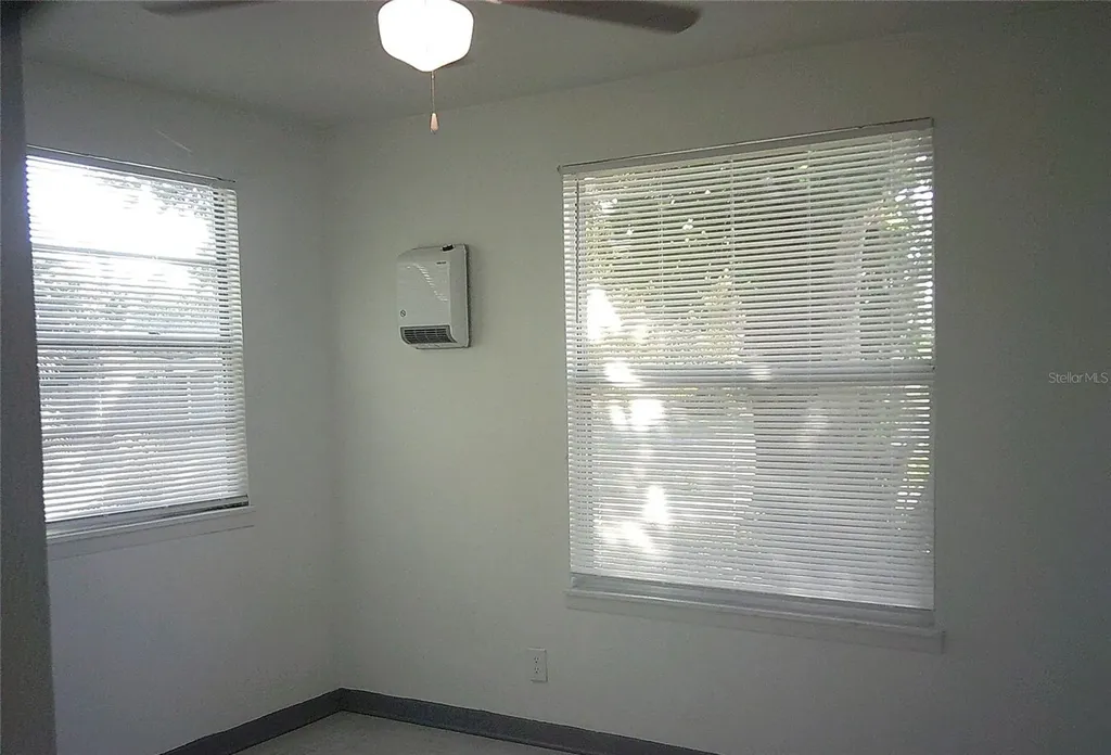 1060 65th Street S St Petersburg FL 33707