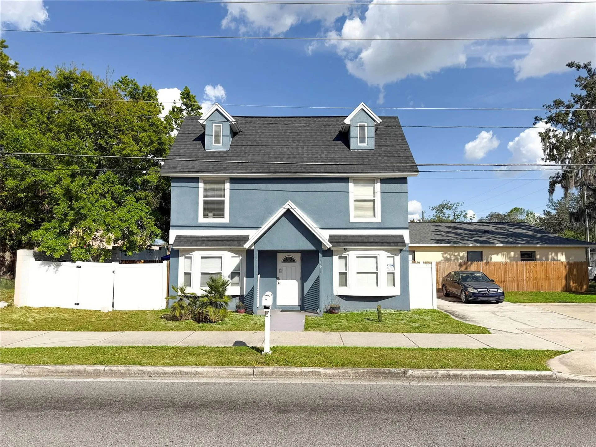 Orlando FL, 141 S Hiawassee Road