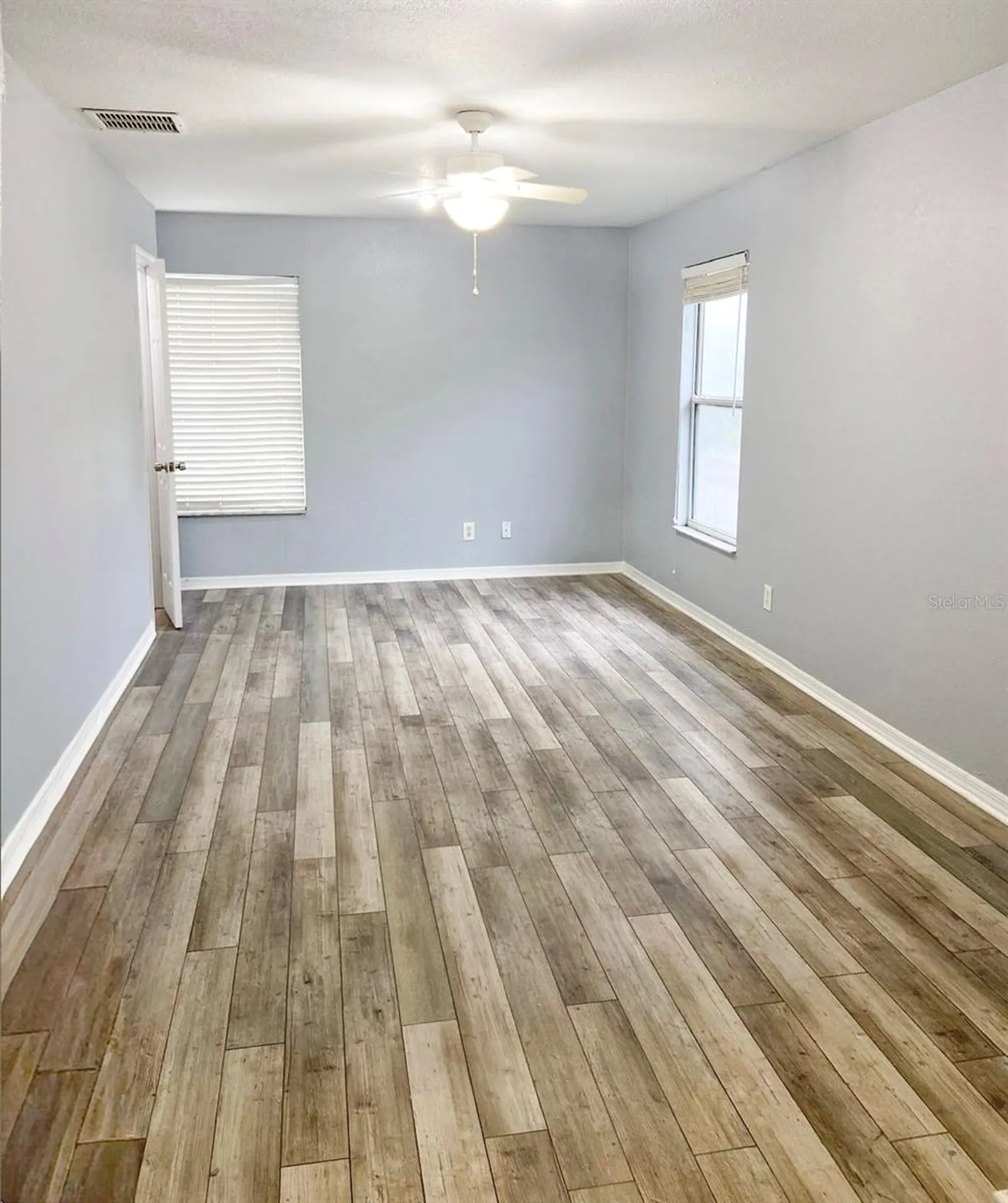 141 S Hiawassee Road Orlando FL 32835