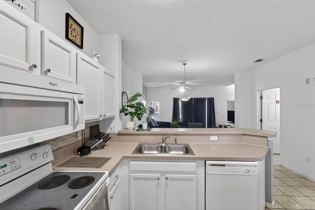 1066 Park Ridge Circle Kissimmee FL 34746