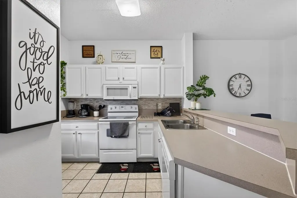 1066 Park Ridge Circle Kissimmee FL 34746