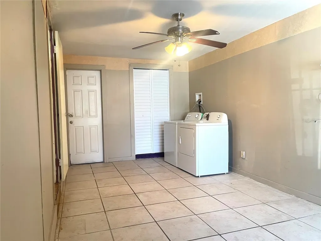 4103 E Hanna Avenue Tampa FL 33610