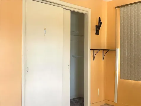 4103 E Hanna Avenue Tampa FL 33610