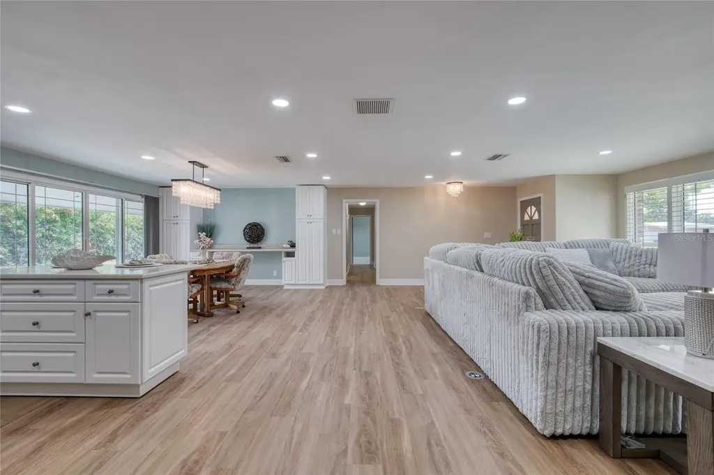 2614 N Peninsula Drive Daytona Beach FL 32118