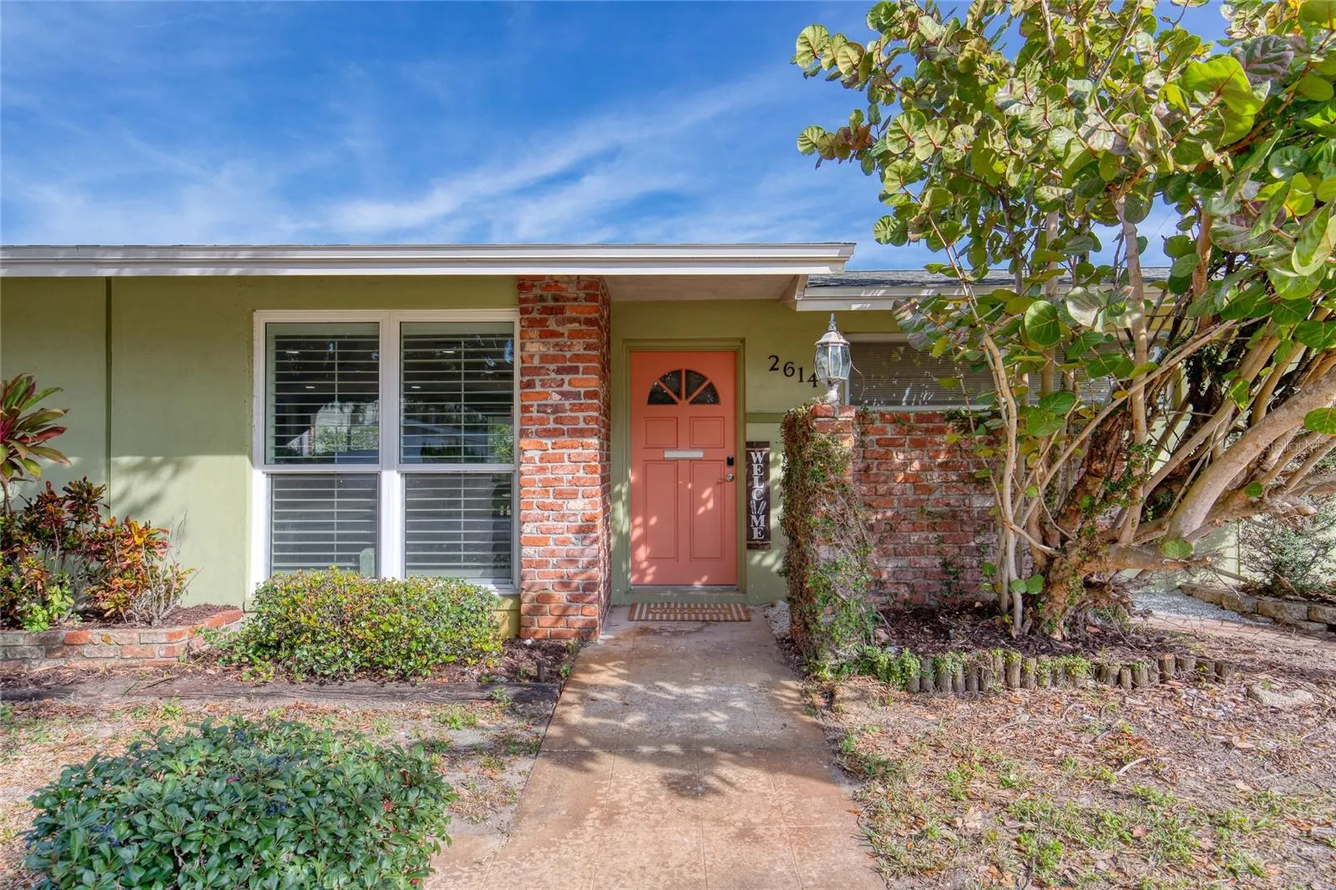 2614 N Peninsula Drive Daytona Beach FL 32118