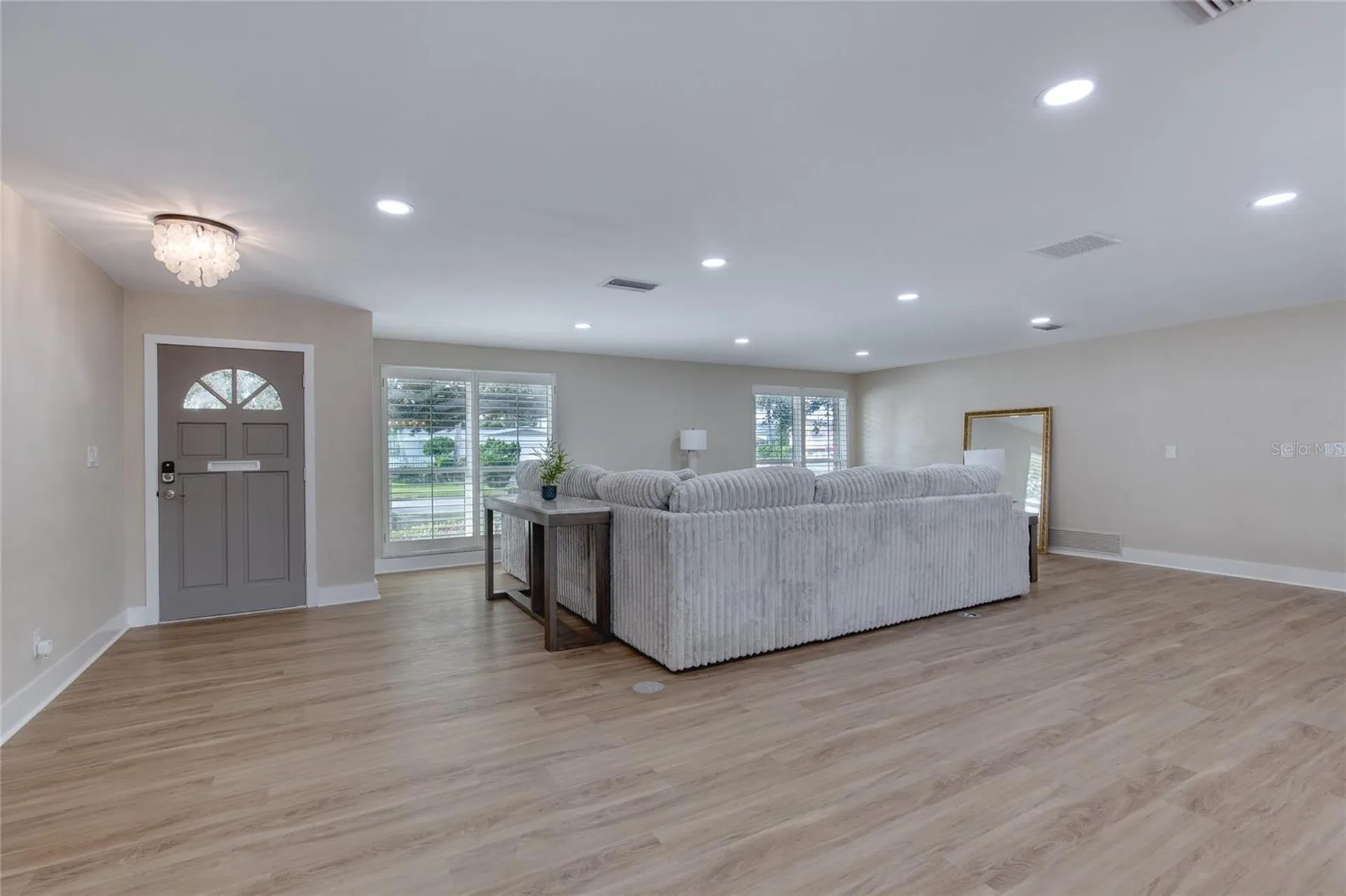 2614 N Peninsula Drive Daytona Beach FL 32118