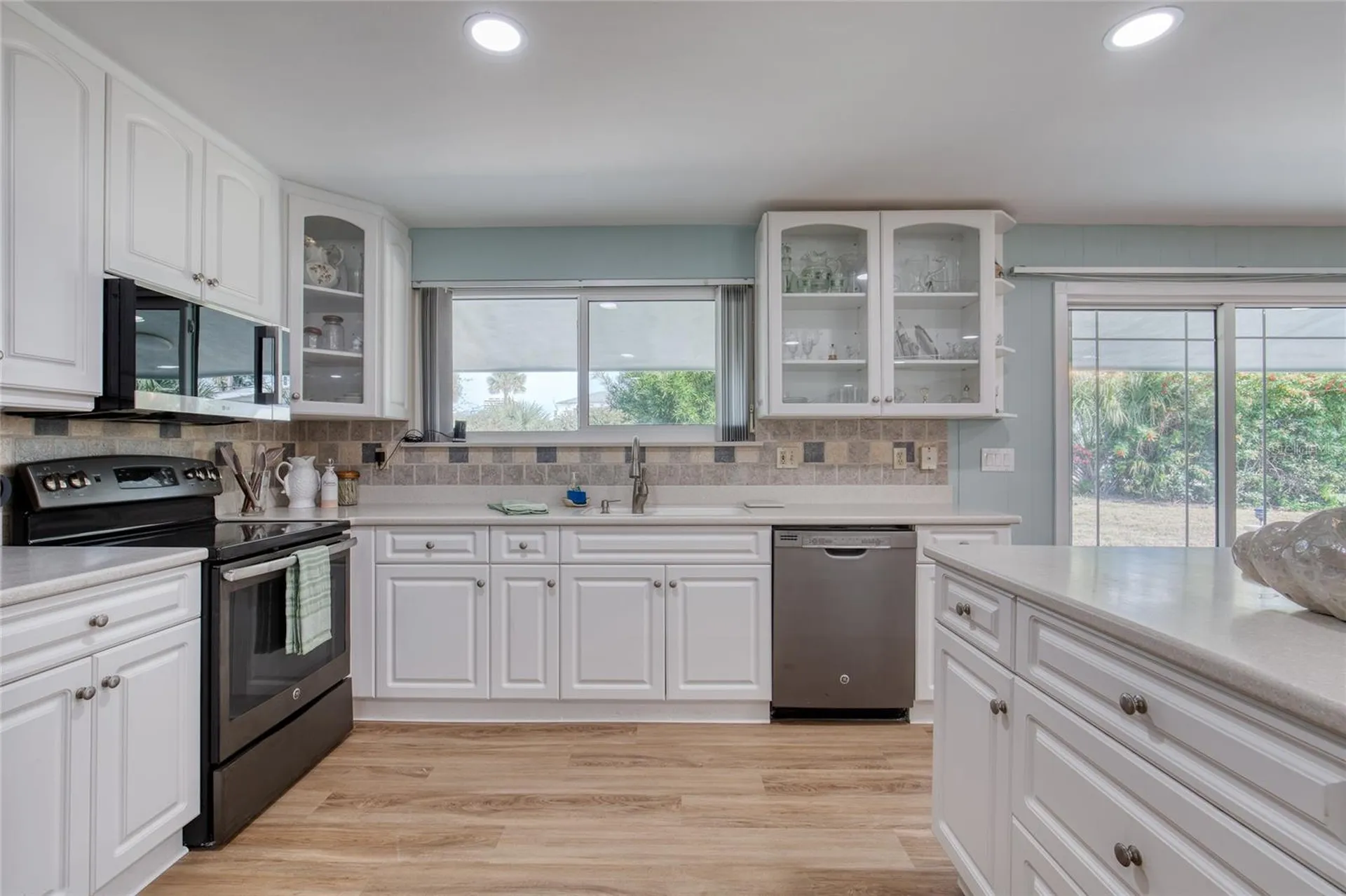 2614 N Peninsula Drive Daytona Beach FL 32118