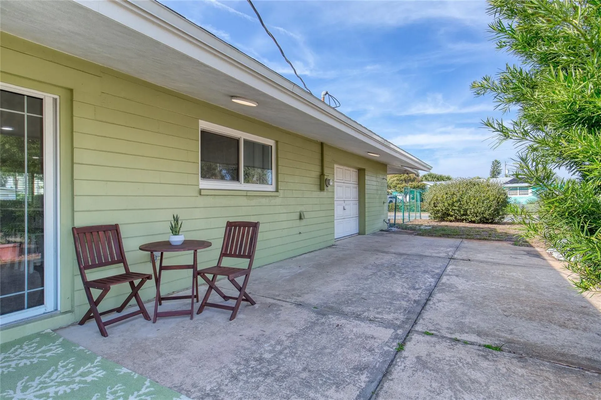 2614 N Peninsula Drive Daytona Beach FL 32118
