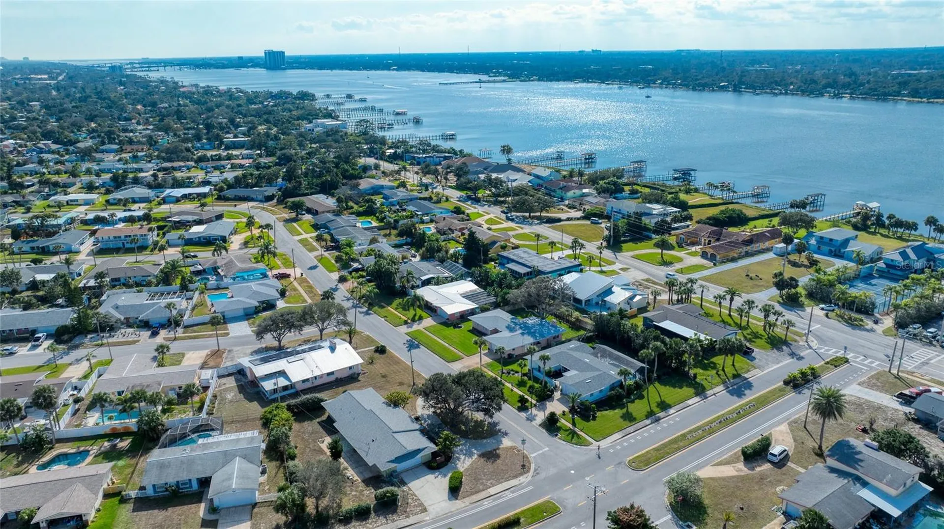 2614 N Peninsula Drive Daytona Beach FL 32118