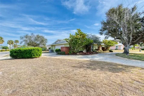 2614 N Peninsula Drive Daytona Beach FL 32118