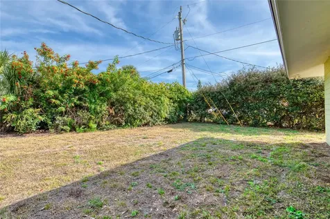 2614 N Peninsula Drive Daytona Beach FL 32118
