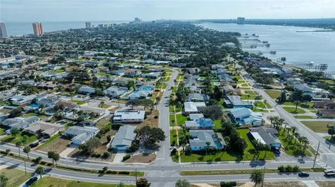 2614 N Peninsula Drive Daytona Beach FL 32118