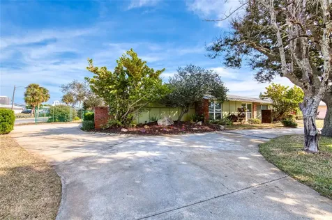 2614 N Peninsula Drive Daytona Beach FL 32118