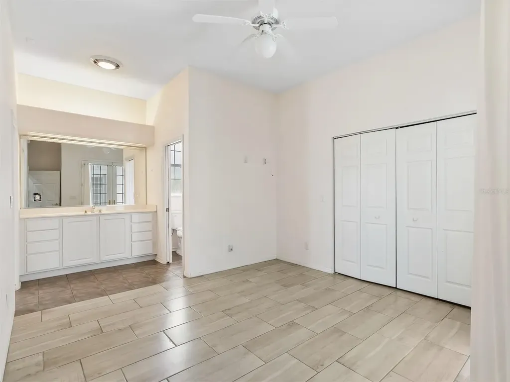 39407 Treeline Drive Lady Lake FL 32159