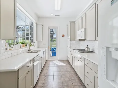 39407 Treeline Drive Lady Lake FL 32159