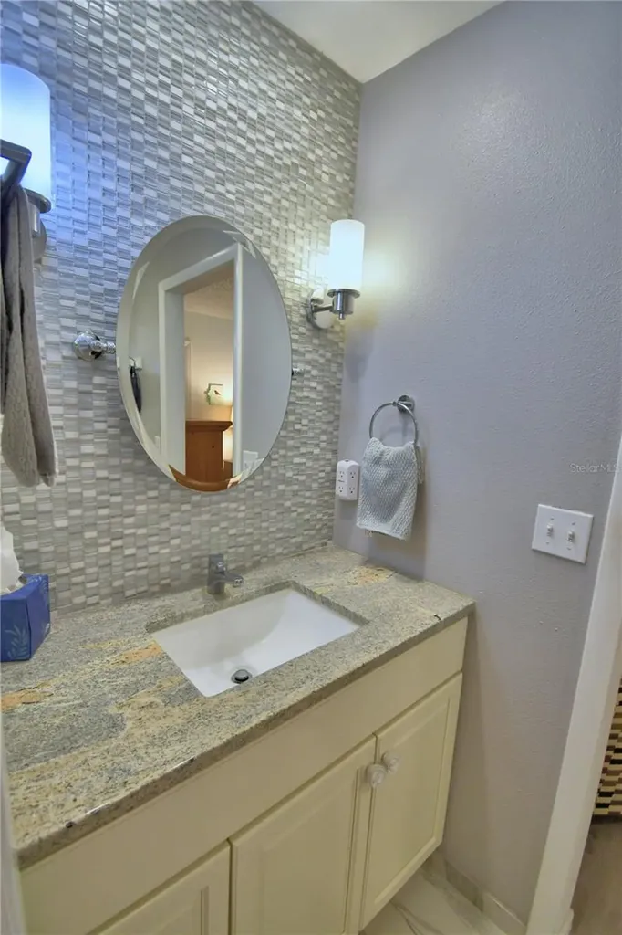 345 24th Street NW Winter Haven FL 33880