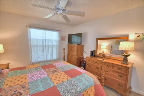 345 24th Street NW Winter Haven FL 33880