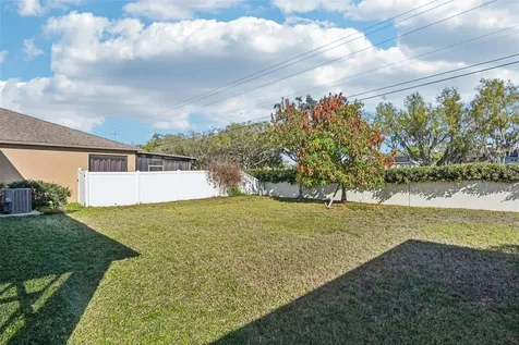 10914 Whitecap Drive Riverview FL 33579