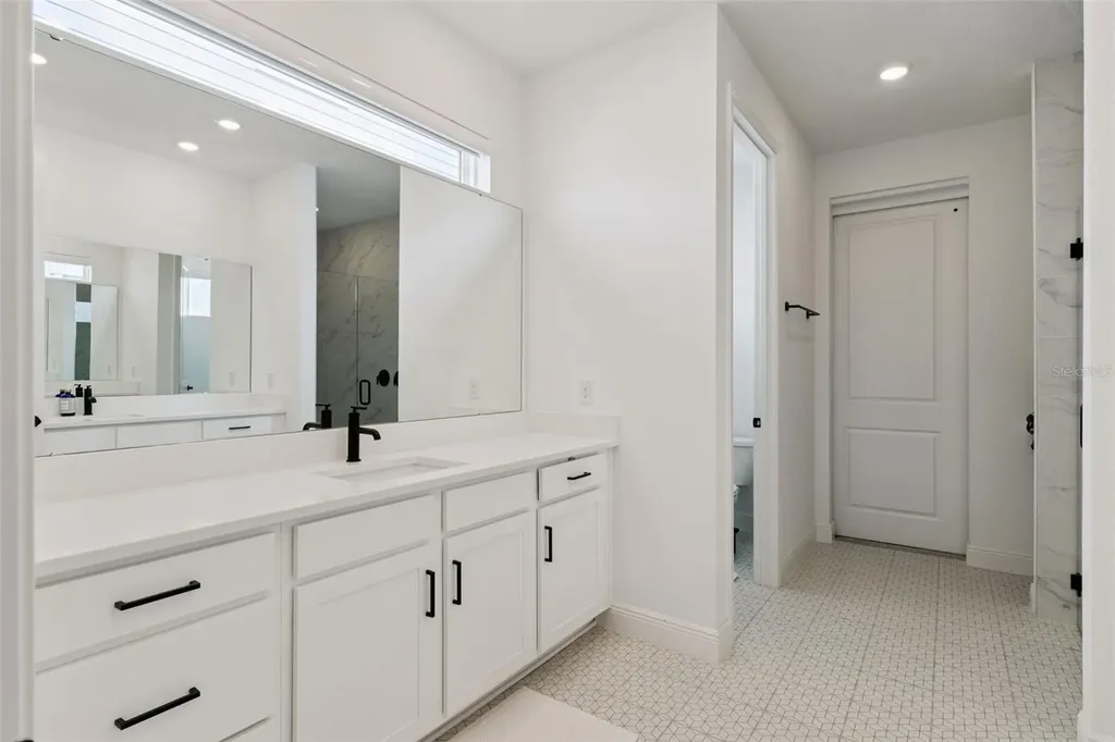 19310 Banfield Place Orlando FL 32827