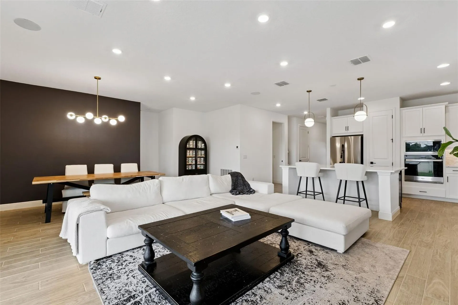 19310 Banfield Place Orlando FL 32827